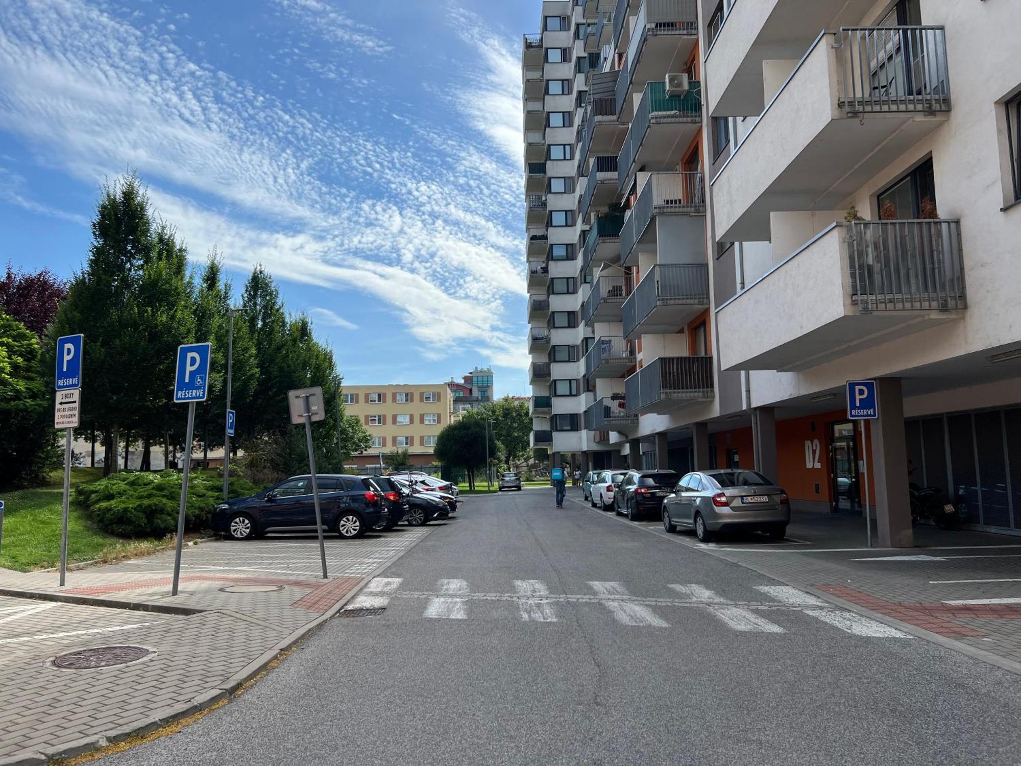 Apartment Jegeho Bratislava - Tipos Arena Ngoại thất bức ảnh